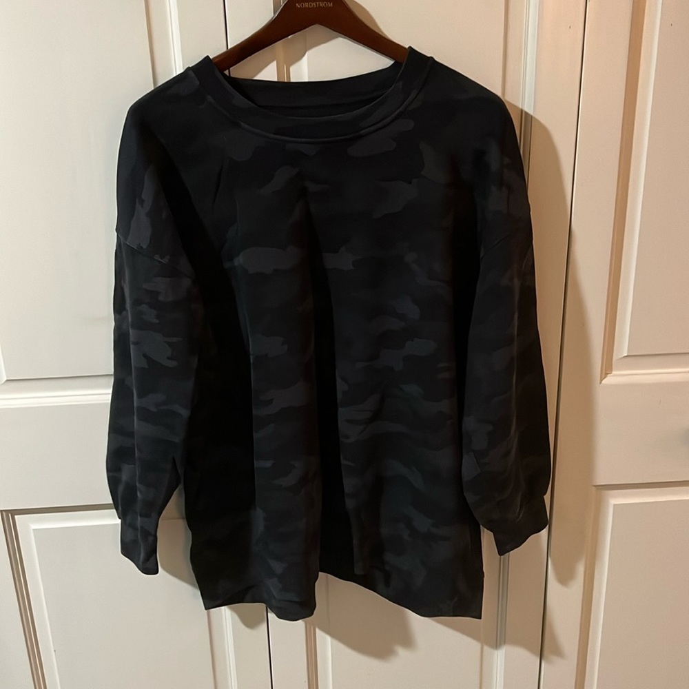 Lululemon perfectly oversized crewneck